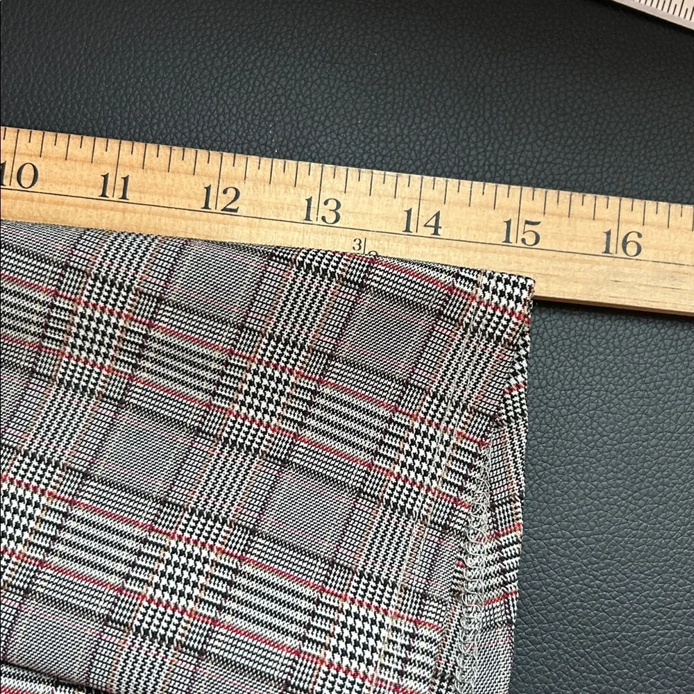 21 Saints Plaid‎ Skirt Mini Grey Red Check Tartan Size Medium NWT - Picture 6 of 6